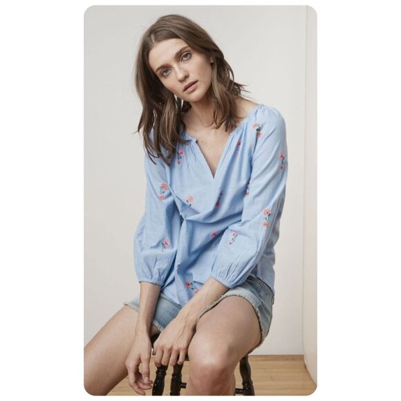 Velvet by Graham & Spencer Kira Blue Flower Floral Embroidered Top sz M - Picture 5 of 12